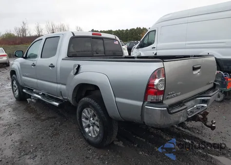 2015 Toyota Tacoma Base V6 из США, поврежденный, VIN 3TMMU4FN1FM074274